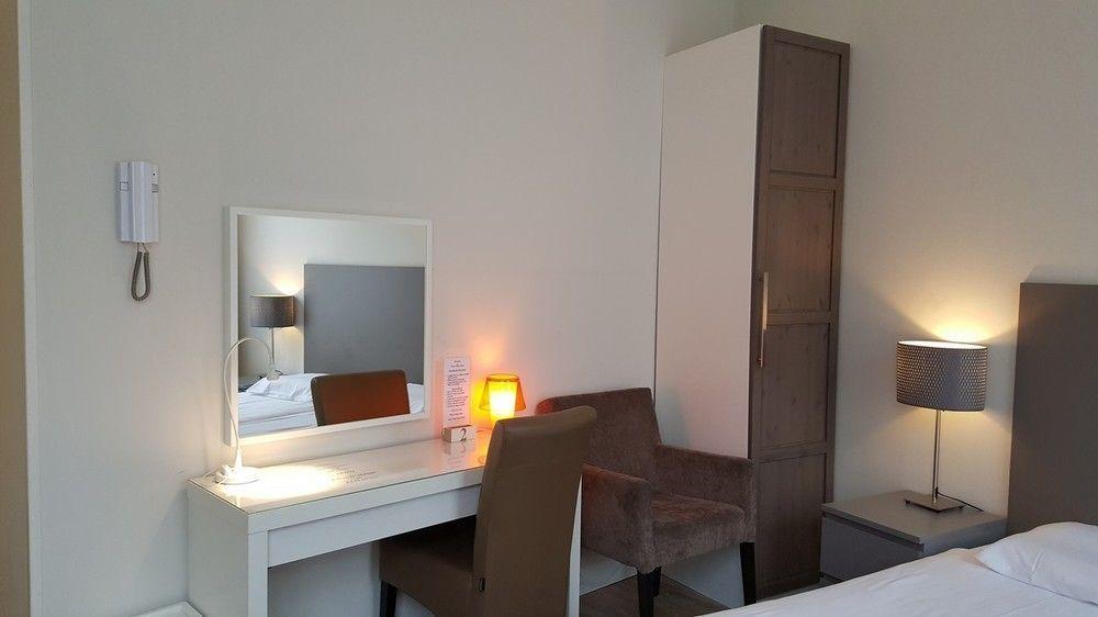 Hotel Corner House Amsterdam Buitenkant foto